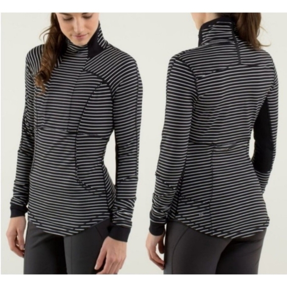 Lululemon Base Runner 1/2 Zip Parallel Stripe Black White / Black Pullover 4. - Picture 2 of 13